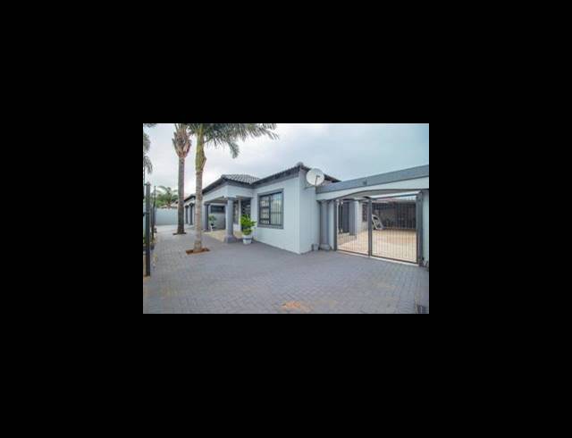 4 BEDROOM HOUSE FOR SALE IN CHANTELLE